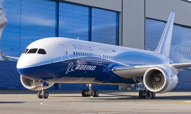 Boeing-787-Dreamliner_5